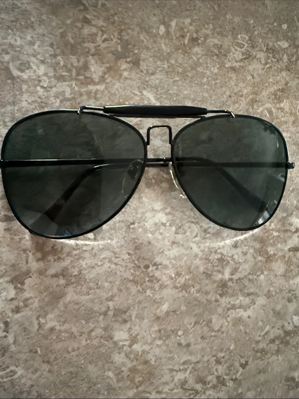 Bushel Vintage Aviator Black Metal Fram Sunglasses